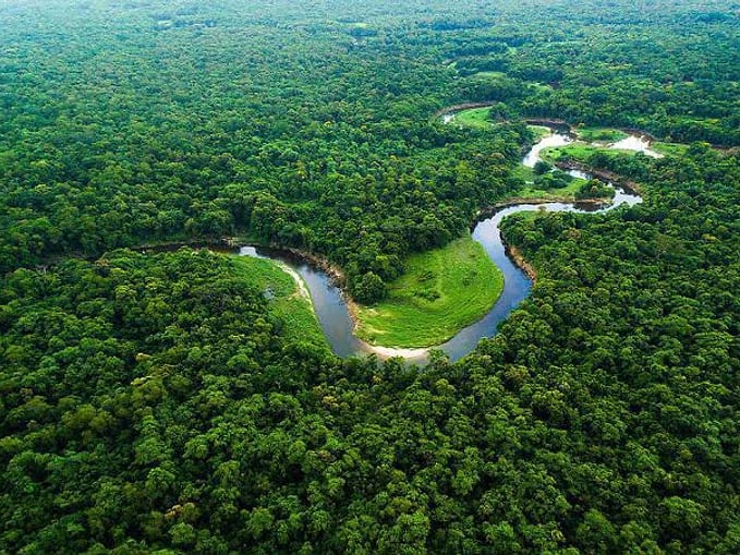 Natureza que acolhe e transforma